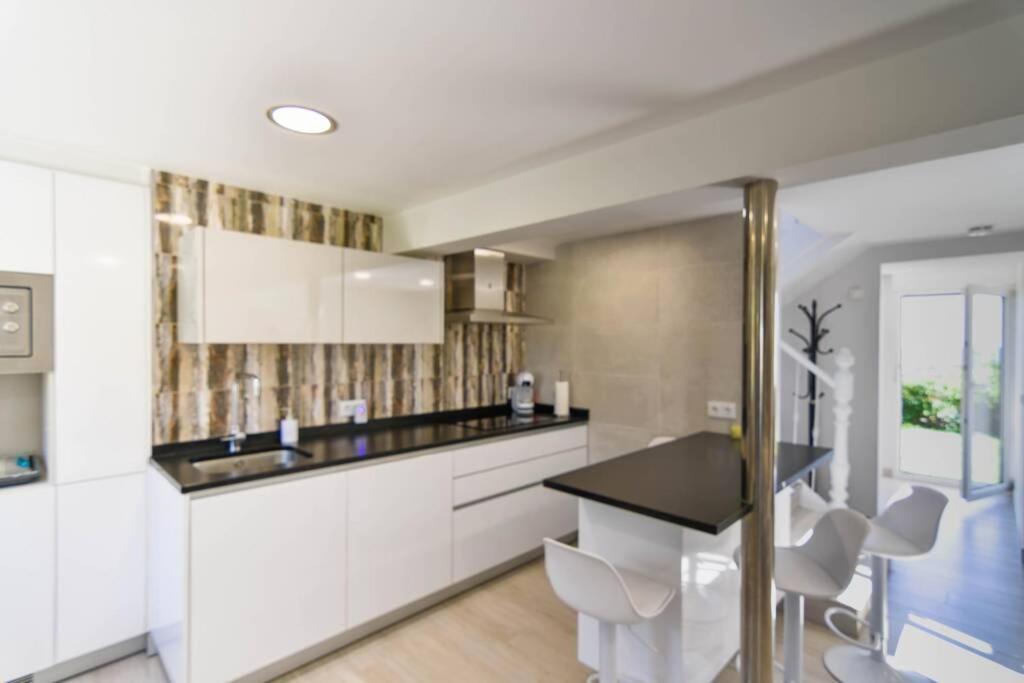 ¡Nuevo! Casa Reformada, Comoda Y Con Vistas Al Mar Santander Ngoại thất bức ảnh